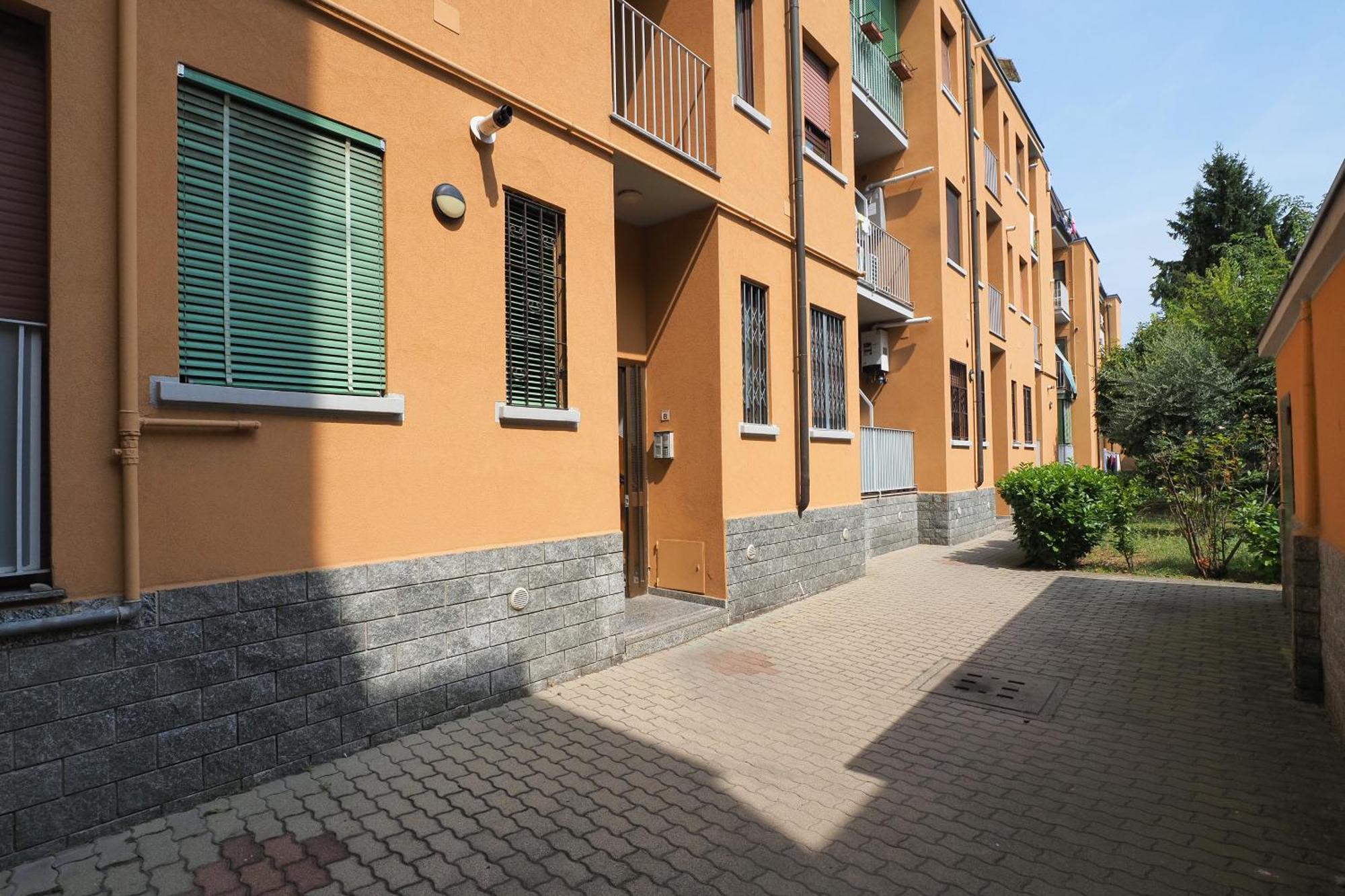 Primopiano - Astesani Apartman Milánó Kültér fotó